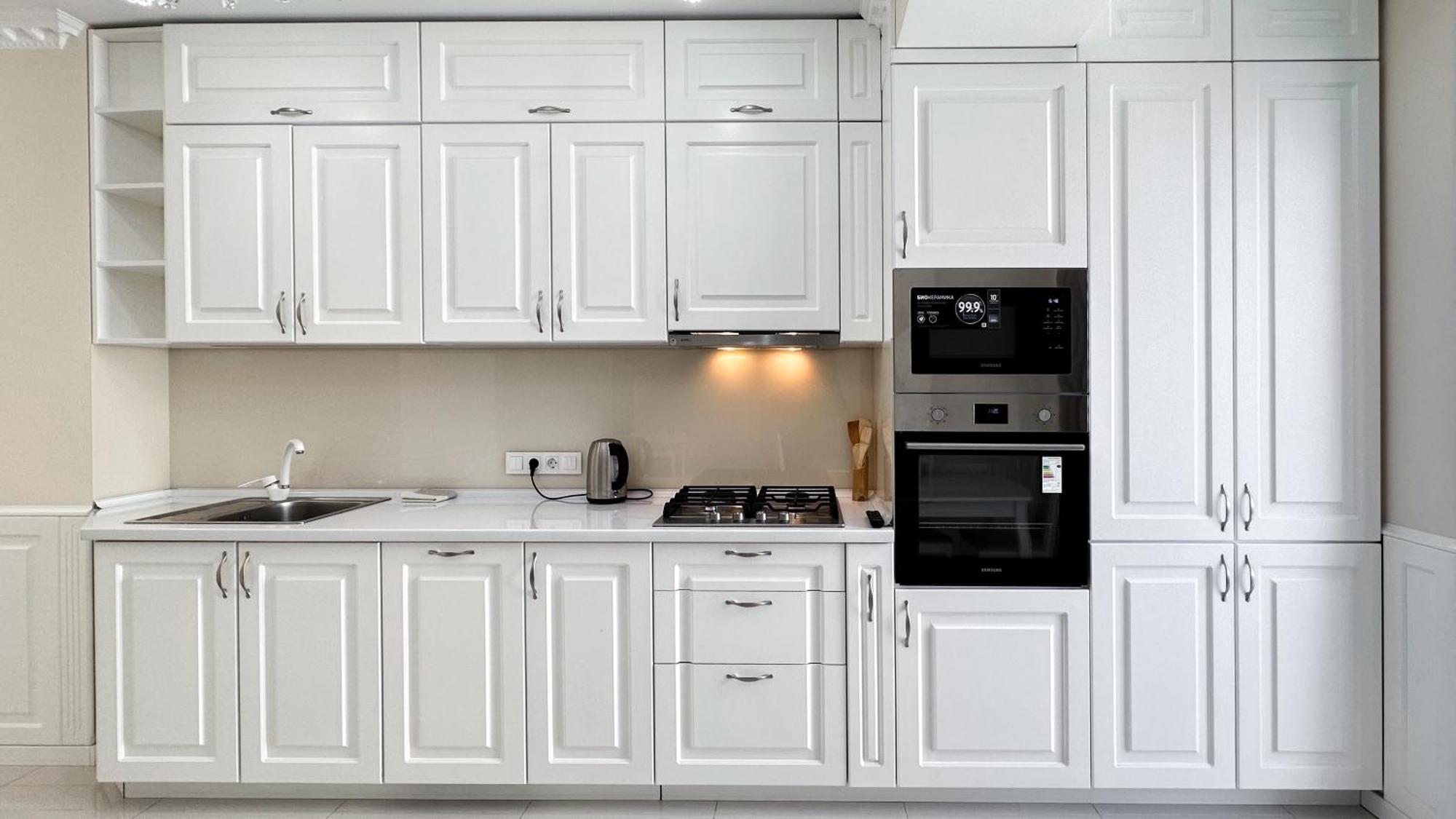Business Class Apartments In The City Center 키시나우 외부 사진