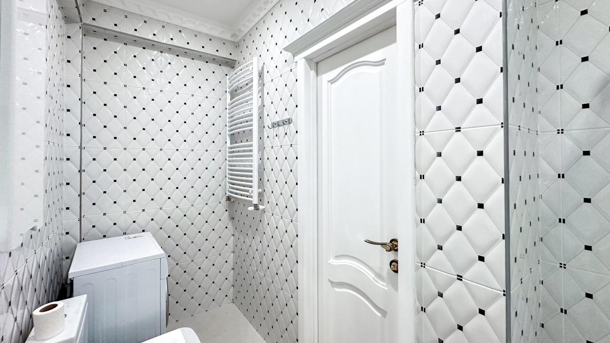 Business Class Apartments In The City Center 키시나우 외부 사진