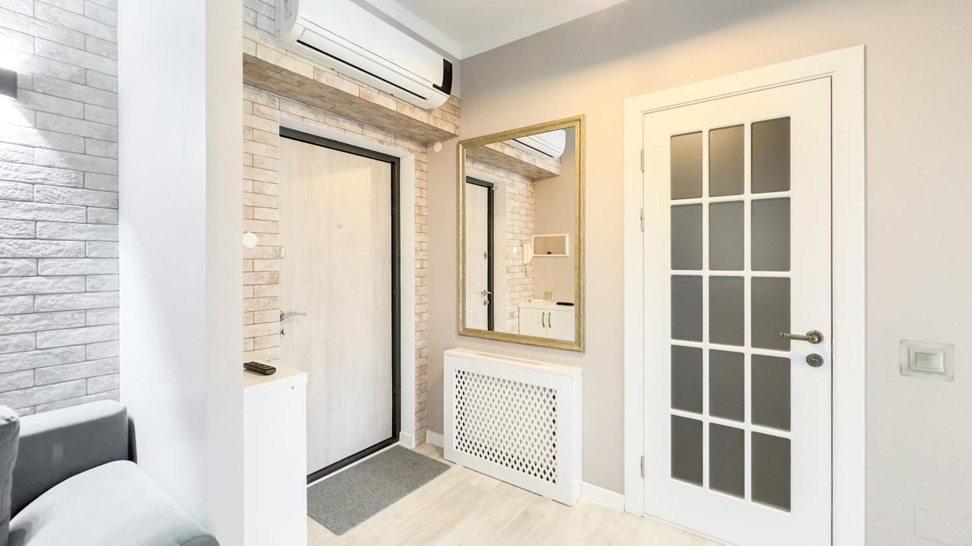 Business Class Apartments In The City Center 키시나우 외부 사진