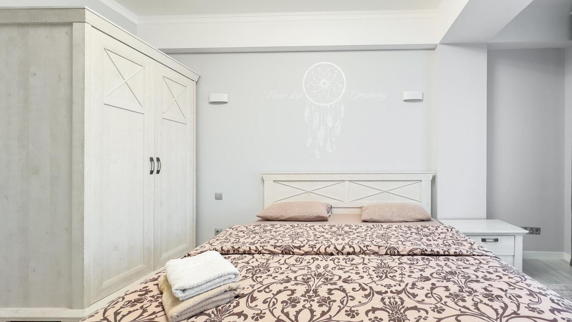 Business Class Apartments In The City Center 키시나우 외부 사진