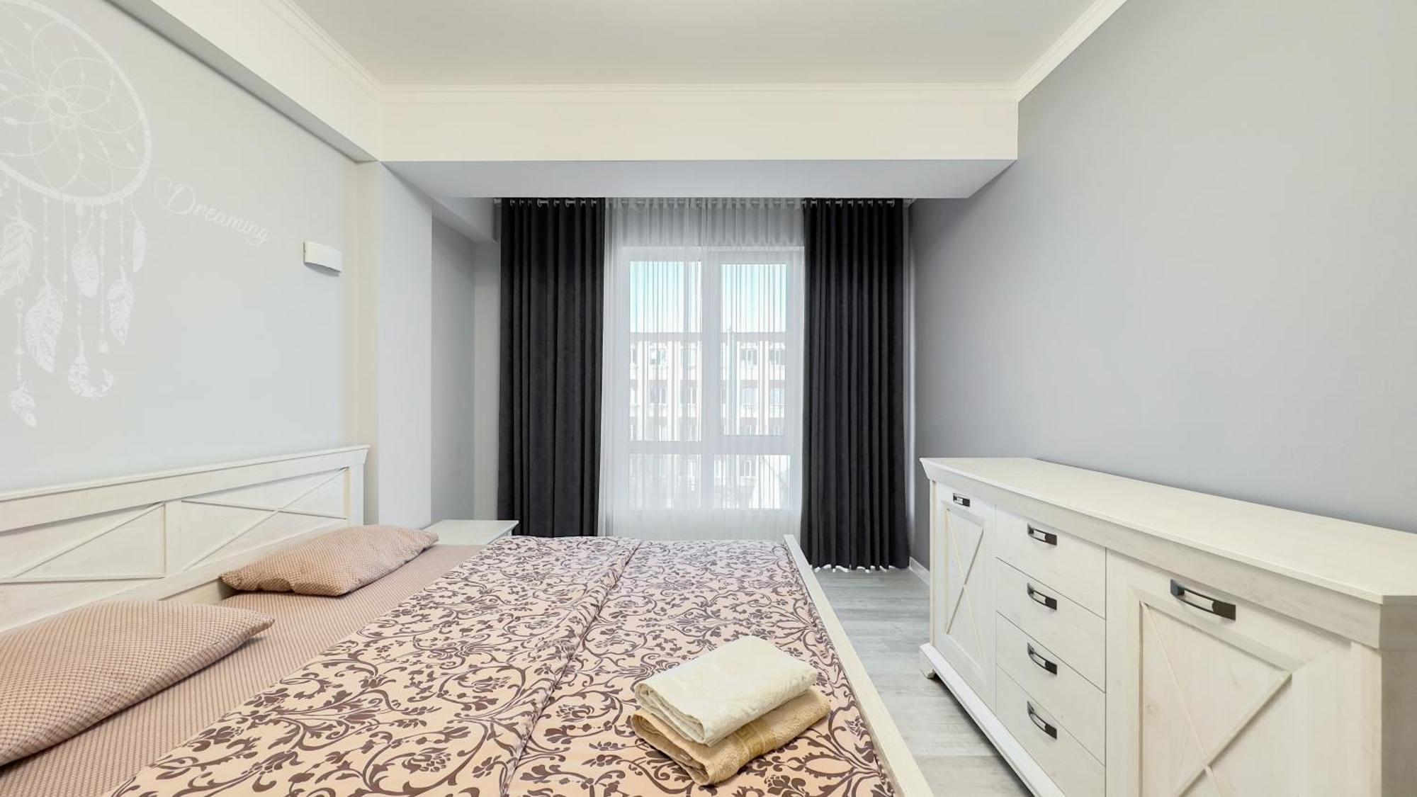 Business Class Apartments In The City Center 키시나우 외부 사진